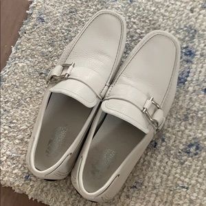✨ SOLD ✨ Salvatore Ferragamo icy white loafers 11